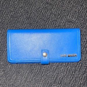 Steve Madden wallet